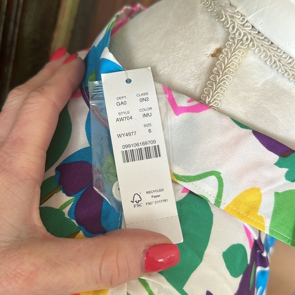 NWT J. Crew Collection Silk Twill Top in Vibrant Garden size 6 - Picture 2 of 7